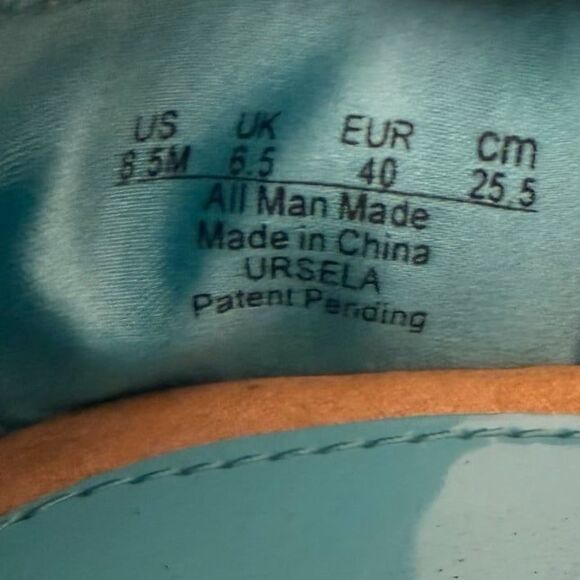 Naturalizer Urseli Gold Ballet Flats Metallic Cap Toe Women’s 8.5M - Picture 7 of 7